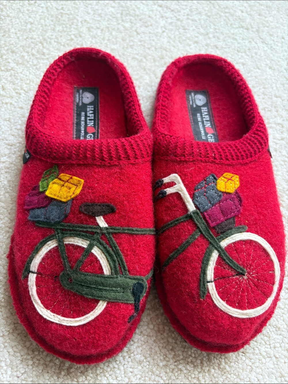 Haflinger women’s size 38 bicycle slippers hard bottom pure new wool